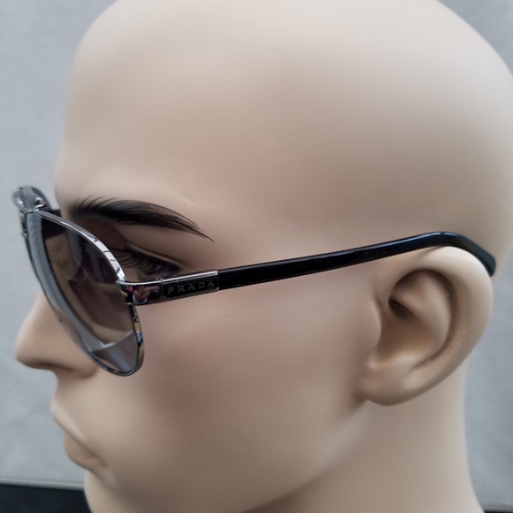Mens "Prada" Sunglasses - Picture 2 of 6